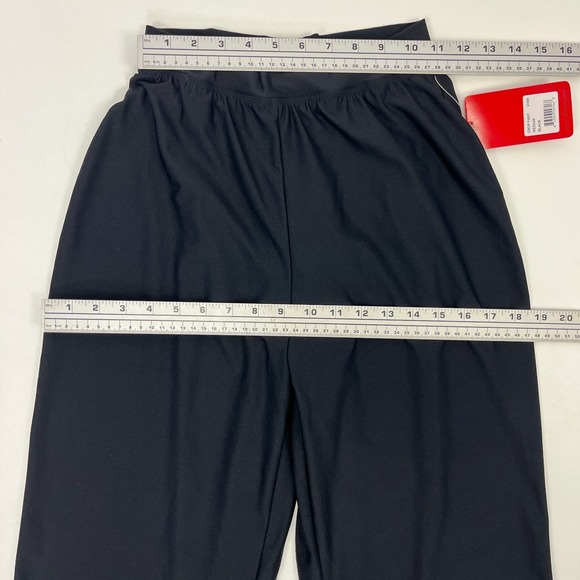 Spanx NWT Black Crop Pants Size Medium Bod‎ A Bing Cropped Capri Shaping - Picture 9 of 13